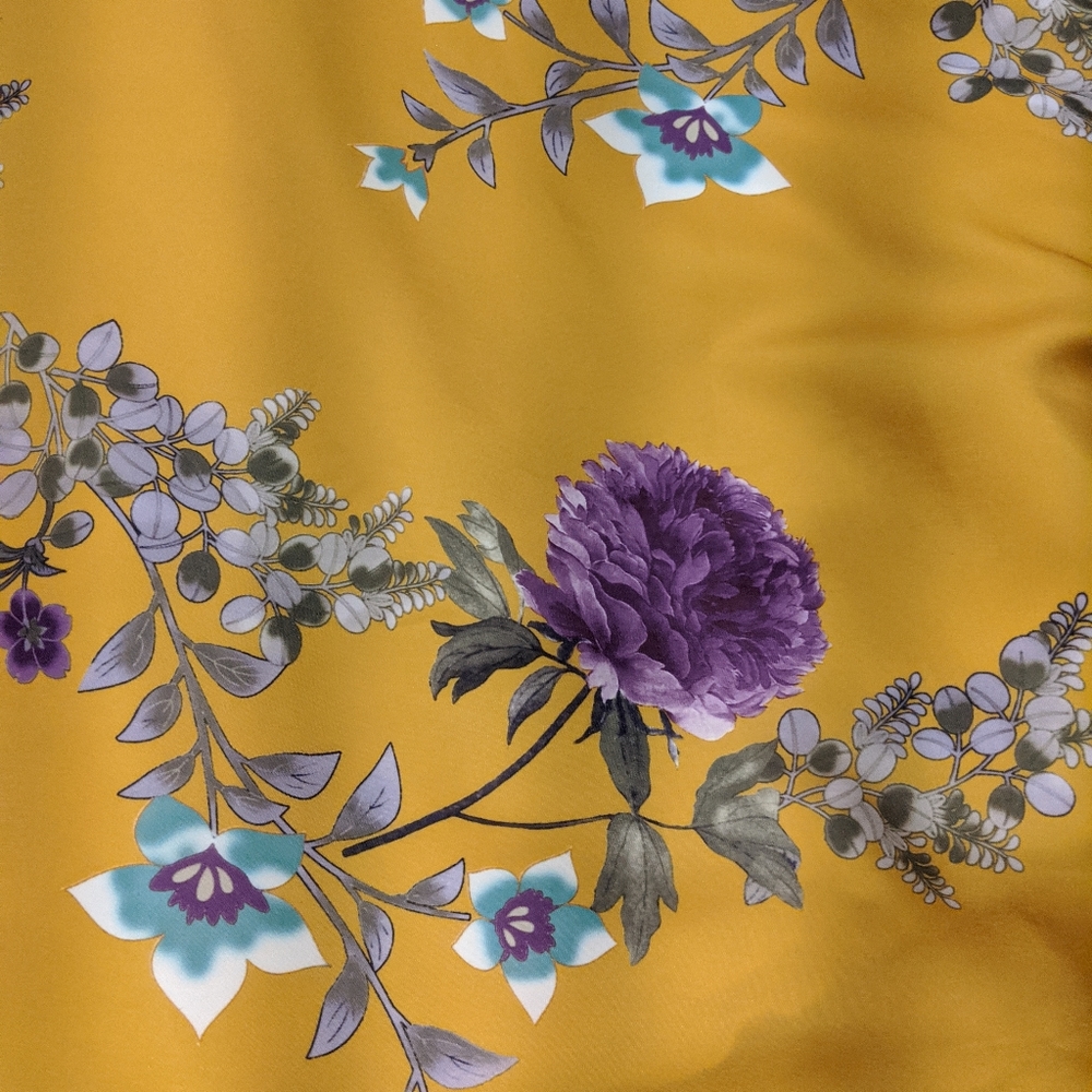 Skirt - Picture 3 of 4